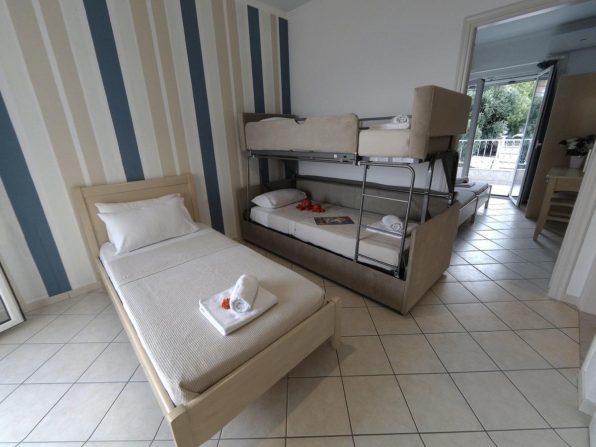 Filanthi Apartments Paralia Vrachou Exterior foto